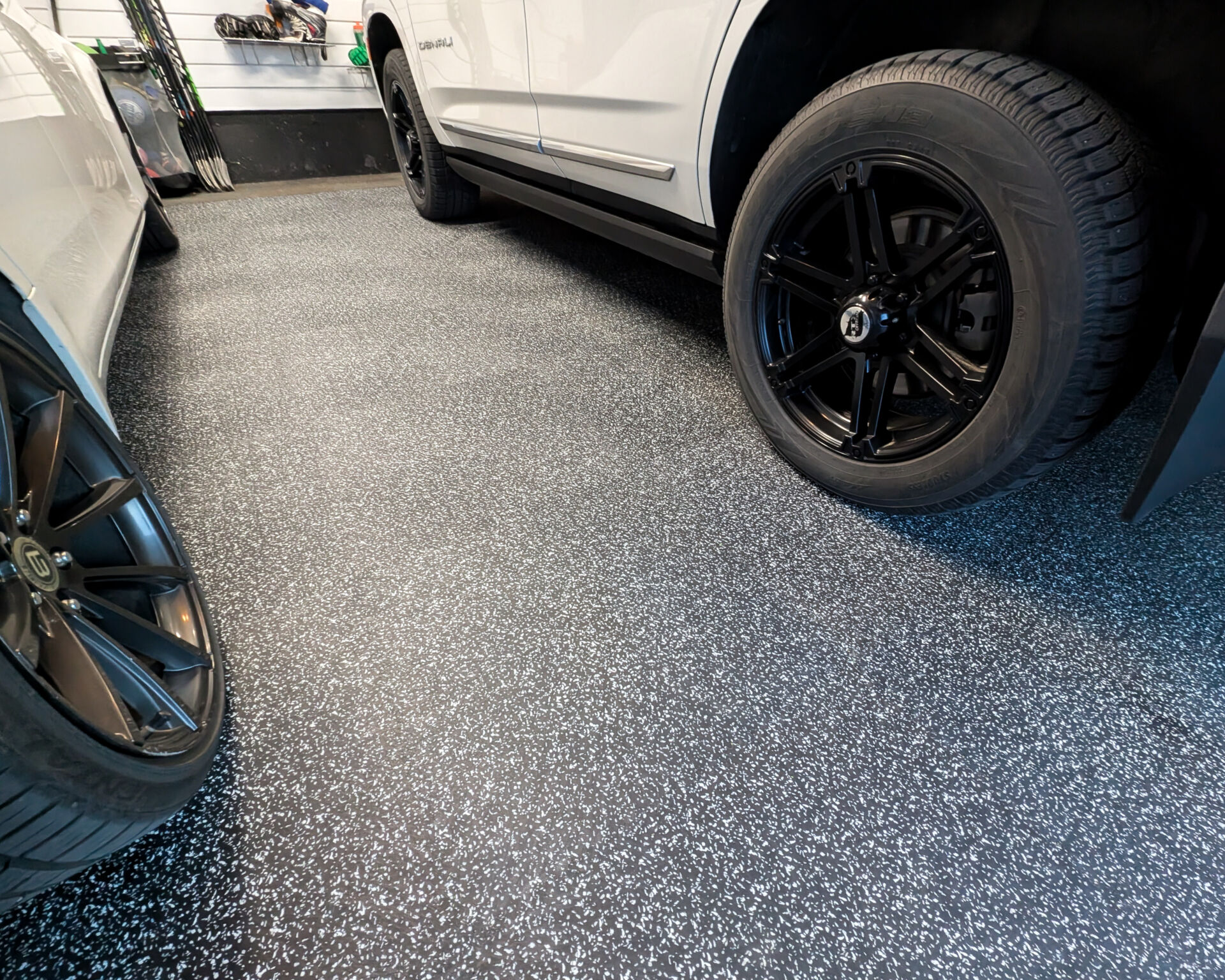 Interlocking Garage Flooring Tiles